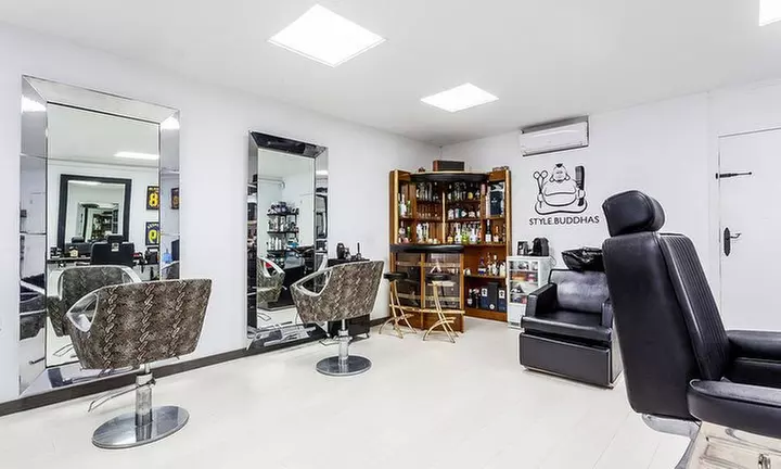 Uñas a la última: manicura y/o pedicura tradicional o semipermanente