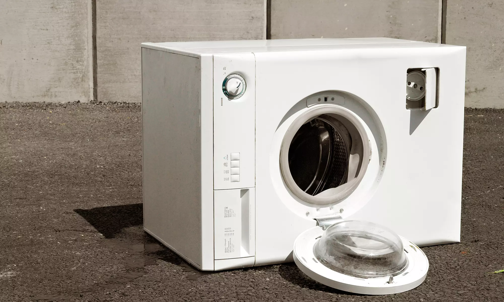 C$39 for One Cubic Yard of Junk Removal from JustJunk.com (C$98 Value) - Primary Image