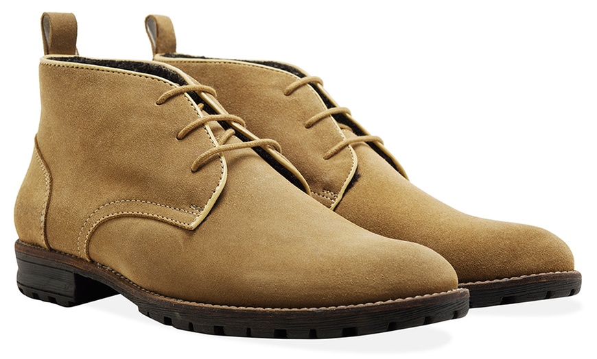 Image 2: Chaussures homme en daim