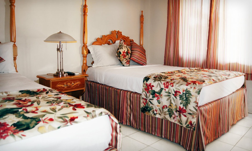 JAMAICA TAMBOO RESORT In - Negril, JM | Groupon Getaways