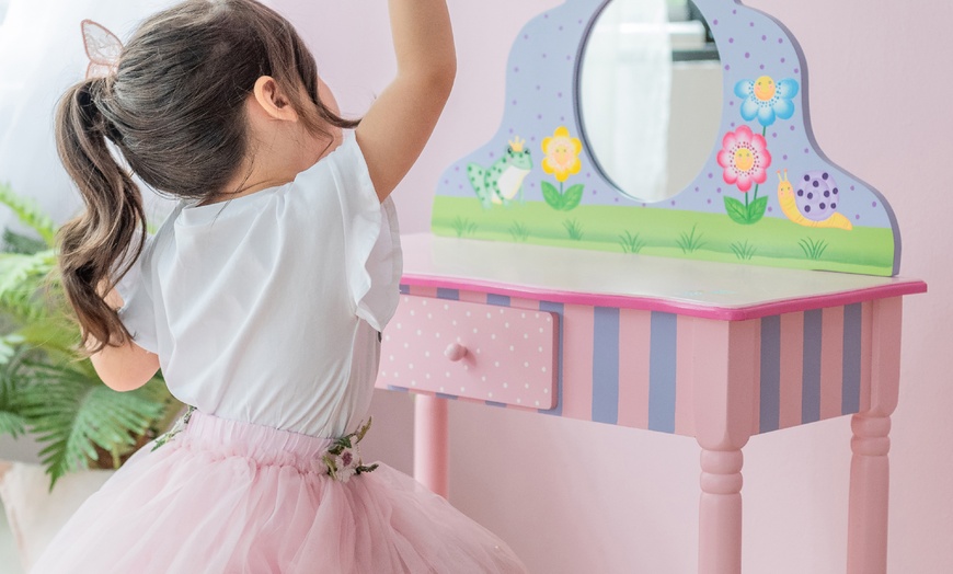 Image 12: Kids' Vanity Table and Stool Set