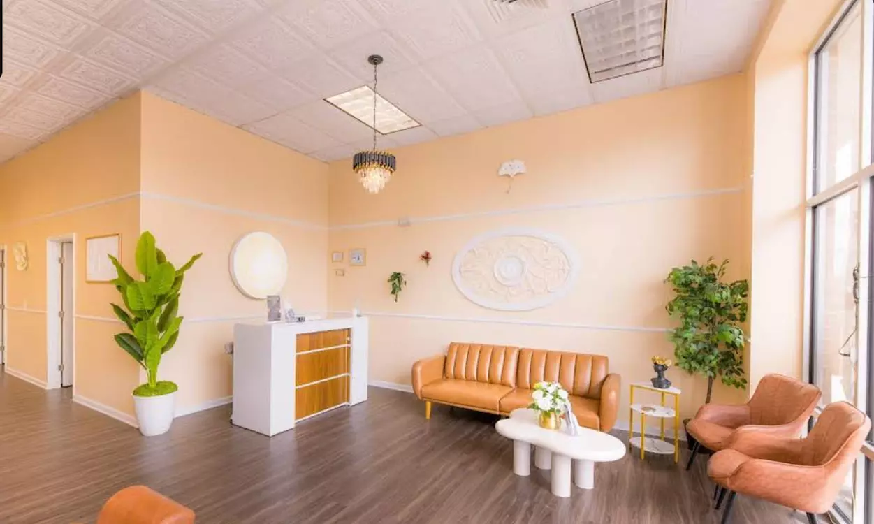 Transform Your Look with One or Two Eyebrow | Full-Face Threading