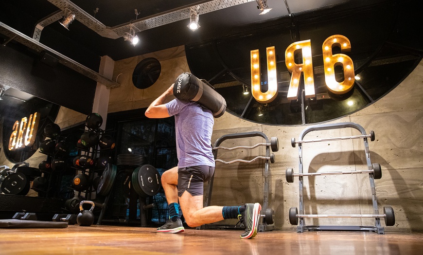 Image 9: Entrena diferente: 1 o 3 meses de acceso al gimnasio y clases a elegir