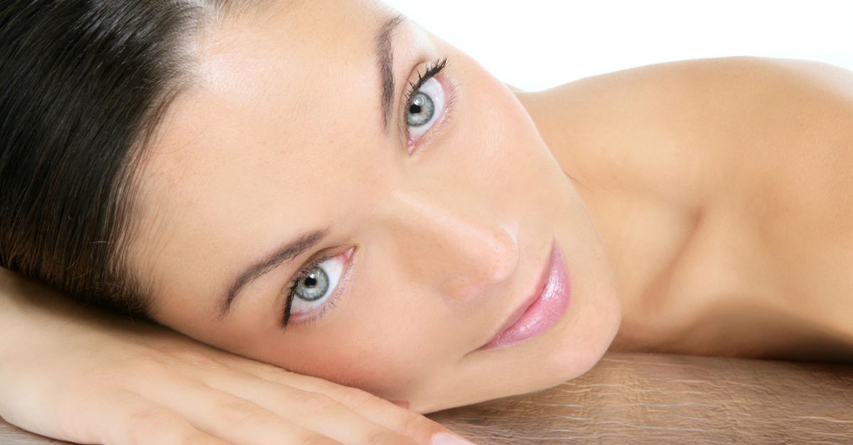 Tratamiento de hidrolimpieza facial con radiofrecuencia en Madrid