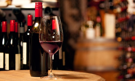 6 bottiglie di vino a scelta presso Enoteca San Fedele (sconto fino a 28%). Servizio d'asporto o consegna a casa