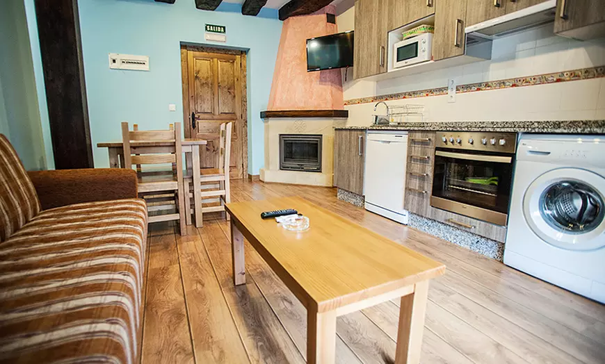 Image 5: Cantabria con visita a bodega