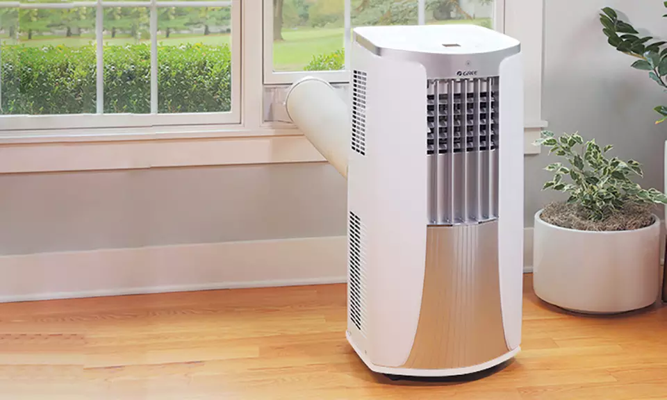Gree 4-in-1 Portable Air Conditioner 12,000 BTU w/ Heat Pump (Refurbished) - Primary Image