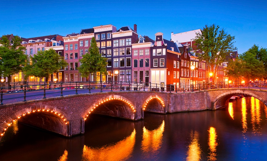 Image 2: ✈ 4* Amsterdam With Dublin Flights