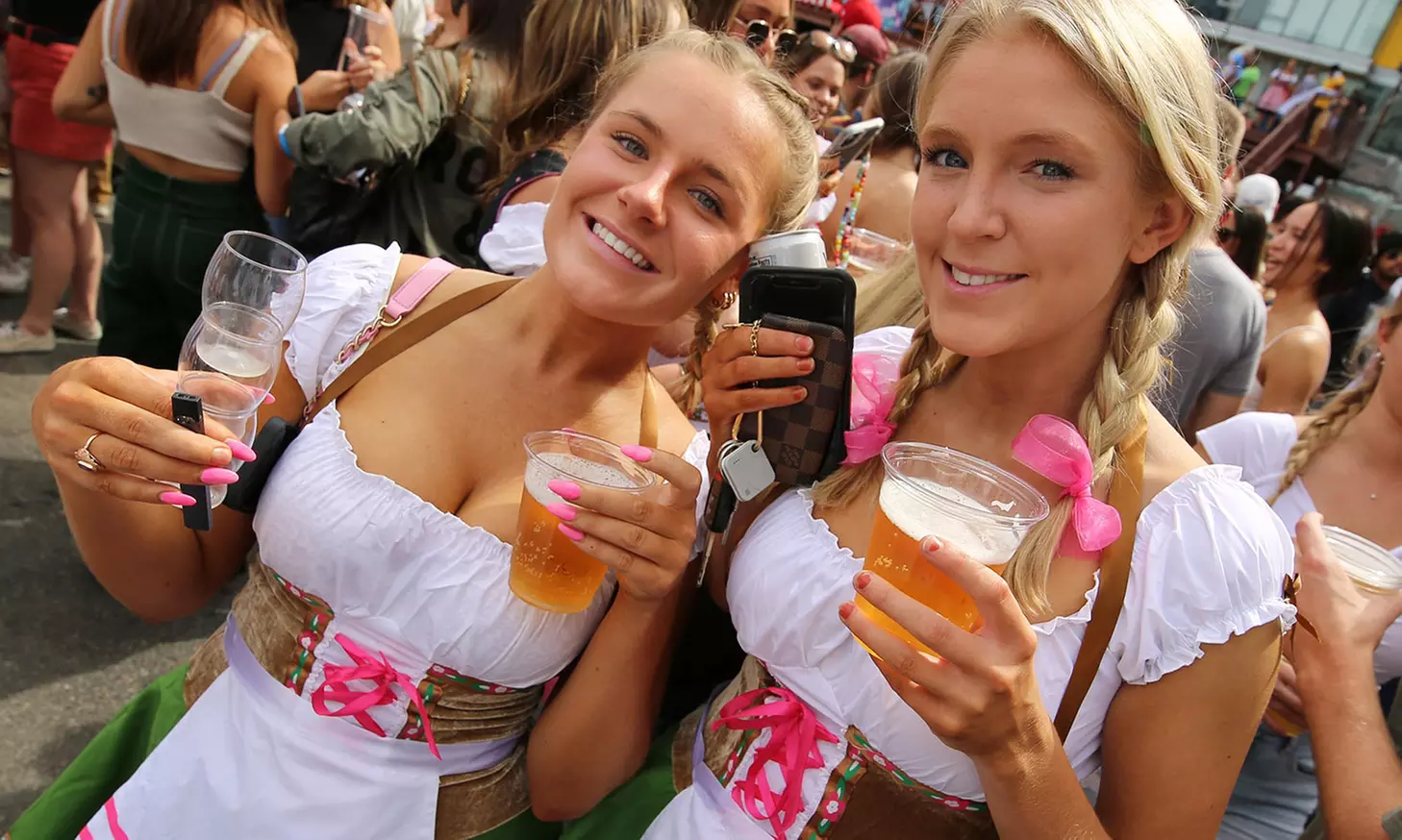 Grab your ticket to OktoberFest in DC with Unlimited Drinks, Snacks, Games, Live Music and good vibes (Up to 33% off) - Second Medium
