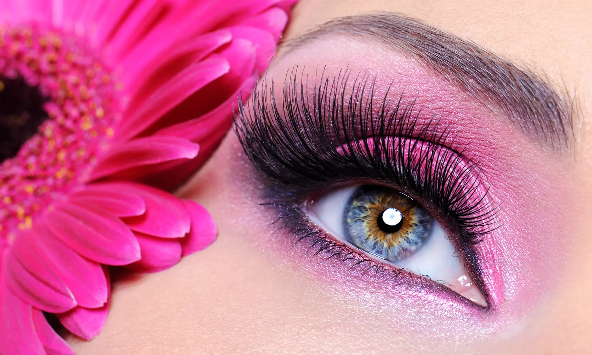 Full Set of Eyelash Extensions with Optional Two-Week Refill at Longmi Lashes (Up to 61% Off) - Primary Image