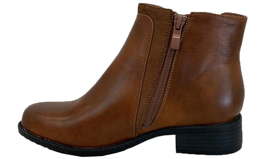 Image 12: Women's Chelsea Ankle Boots