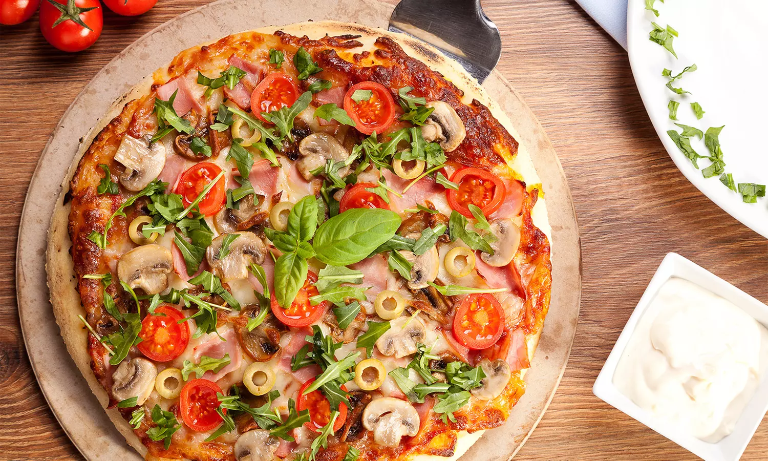 Kongolesischer Flair trifft italienischen Klassiker – Pizza nach Wahl für 1 oder 2 Personen (bis zu 29% sparen) - Primary Image