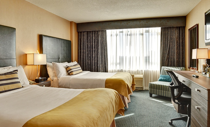 Executive Plaza Hotel Metro Vancouver | Groupon