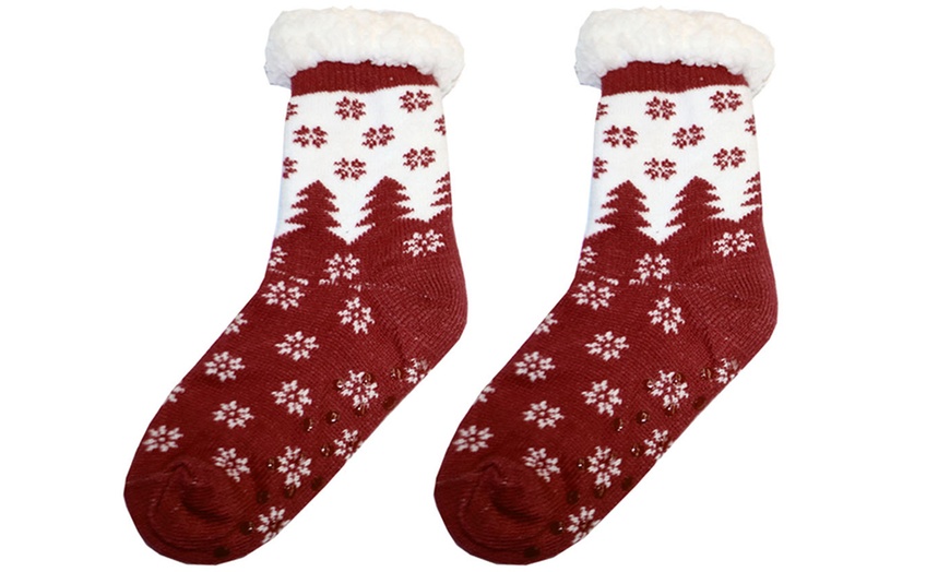 Image 32: Festive Warm Sherpa Fur Slipper Socks