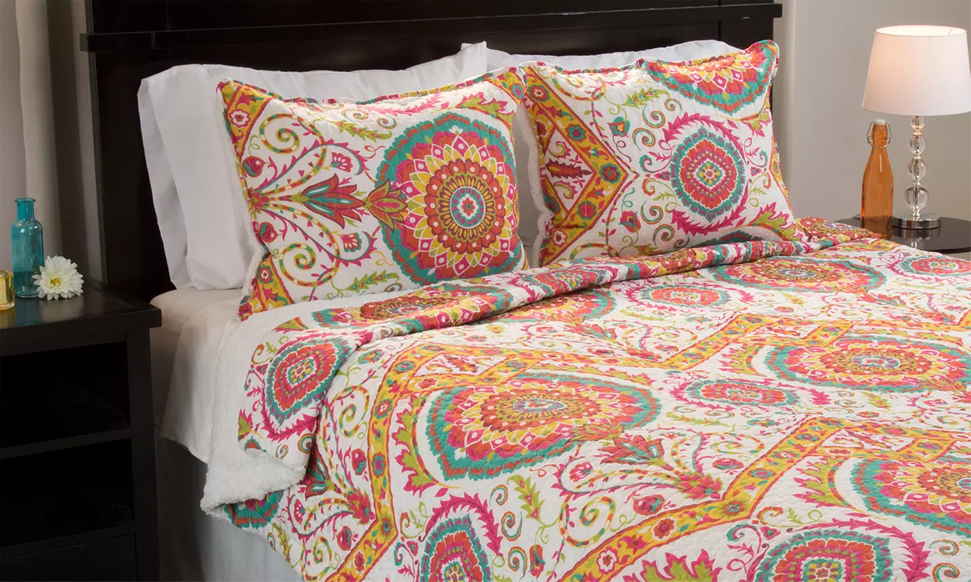 Reversible-Quilt Set (2- or 3-Piece) - Primary Image