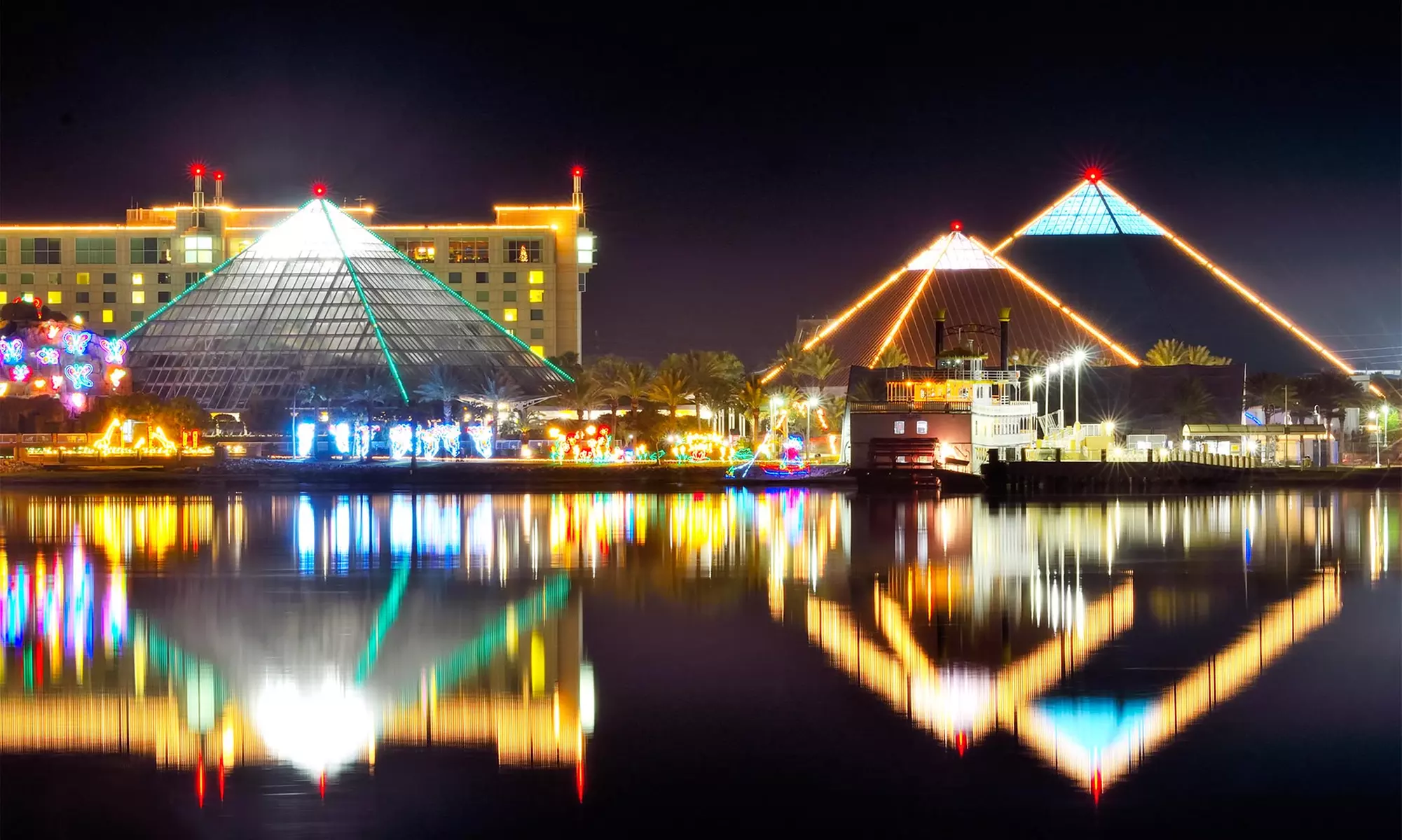 Up to 20% Off Value Pass at Moody Gardens