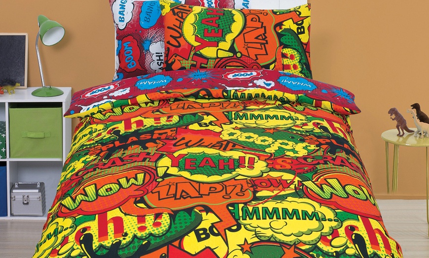 Image 7: Kids Reversible Duvet Set