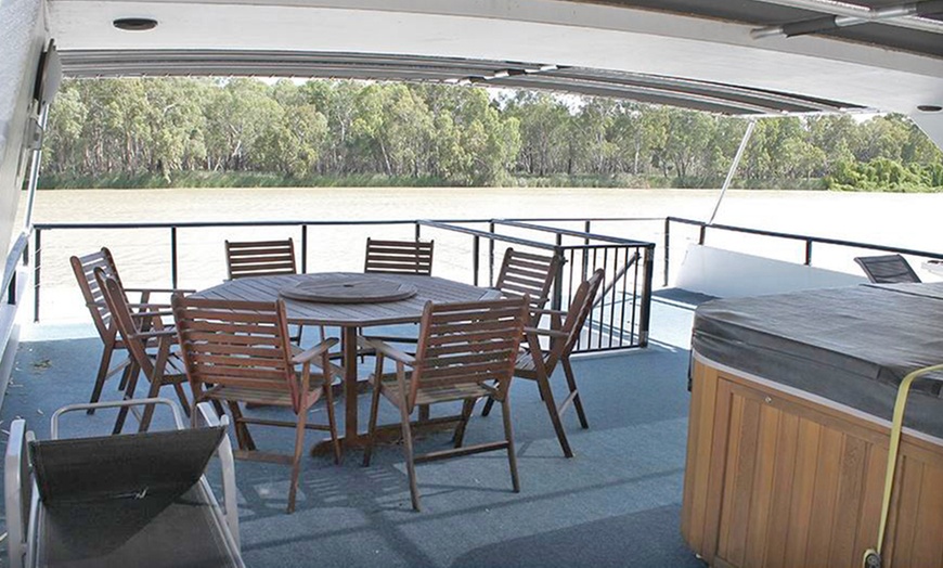 Image 7: River Murray: 3N Houseboat for 10