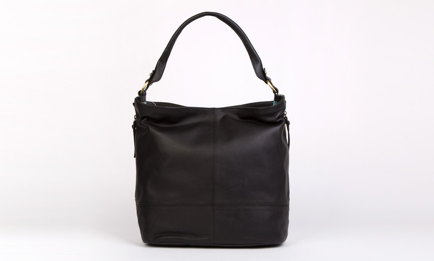 tommy and kate leather holdall