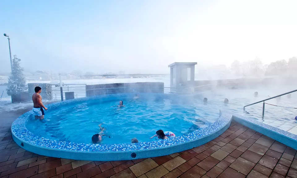 Odpoczynek i regeneracja w Termach Uniejów! Baseny i Sauny