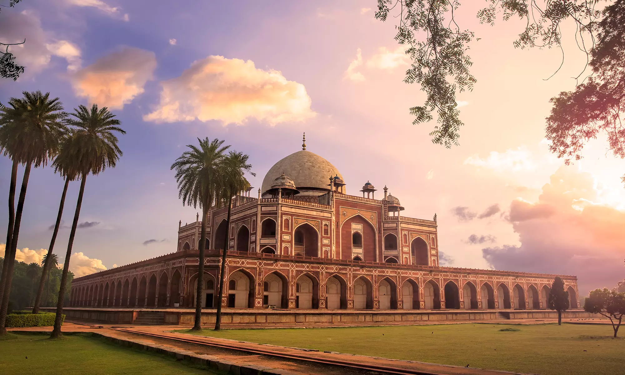 ✈ 10-Day India & UAE Tour w/Airfare from Etihad Airways. Price/Person Based on Double Occupancy. (Buy 1 Groupon/Person) - Primary Image