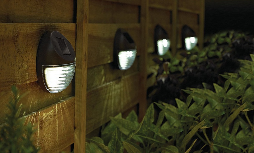 Image 1: Solar-Powered LED Fence Light