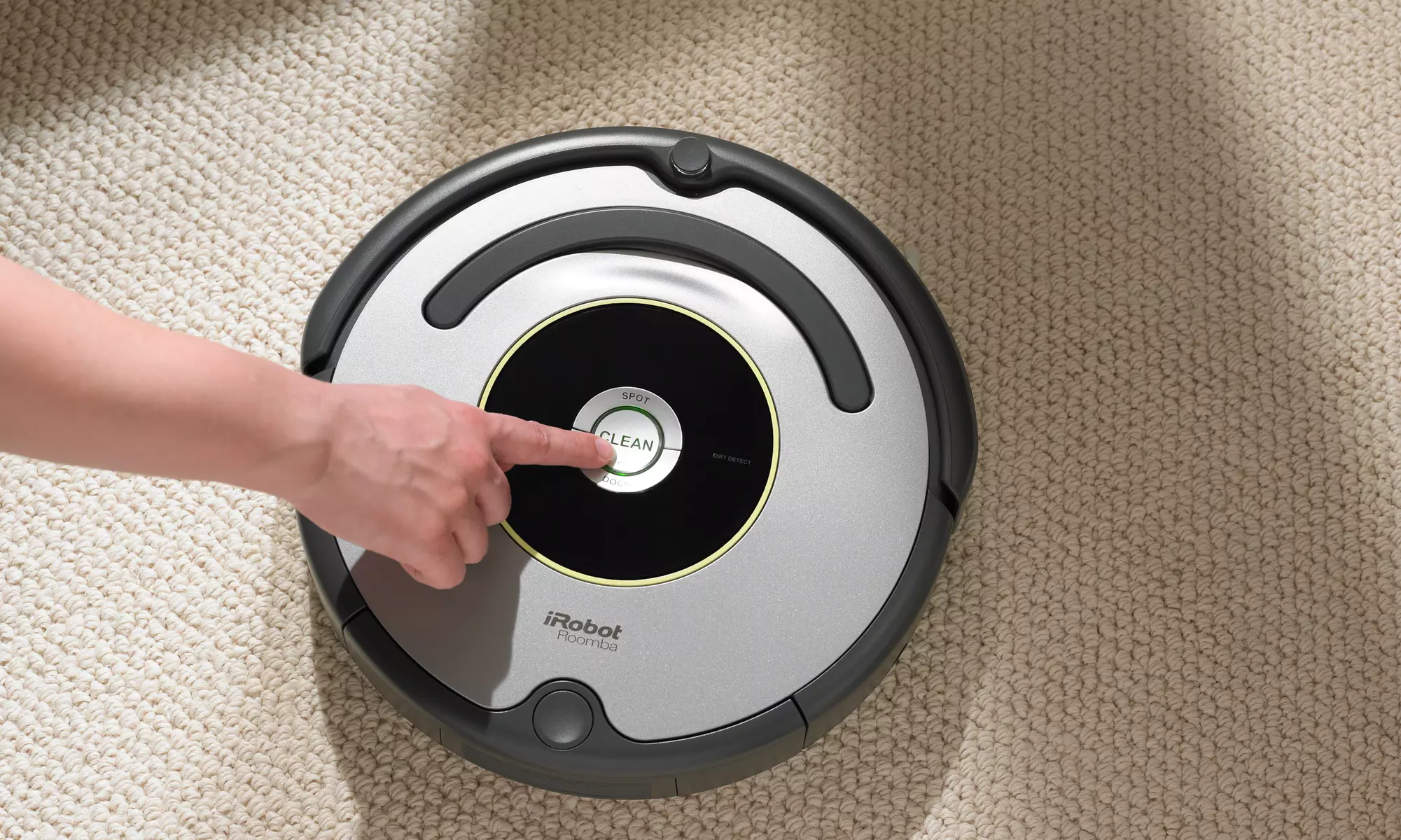 iRobot Roomba 650 Series Robotic Vacuum Cleaner (Manufacturer Refurbished)  - Primary Image