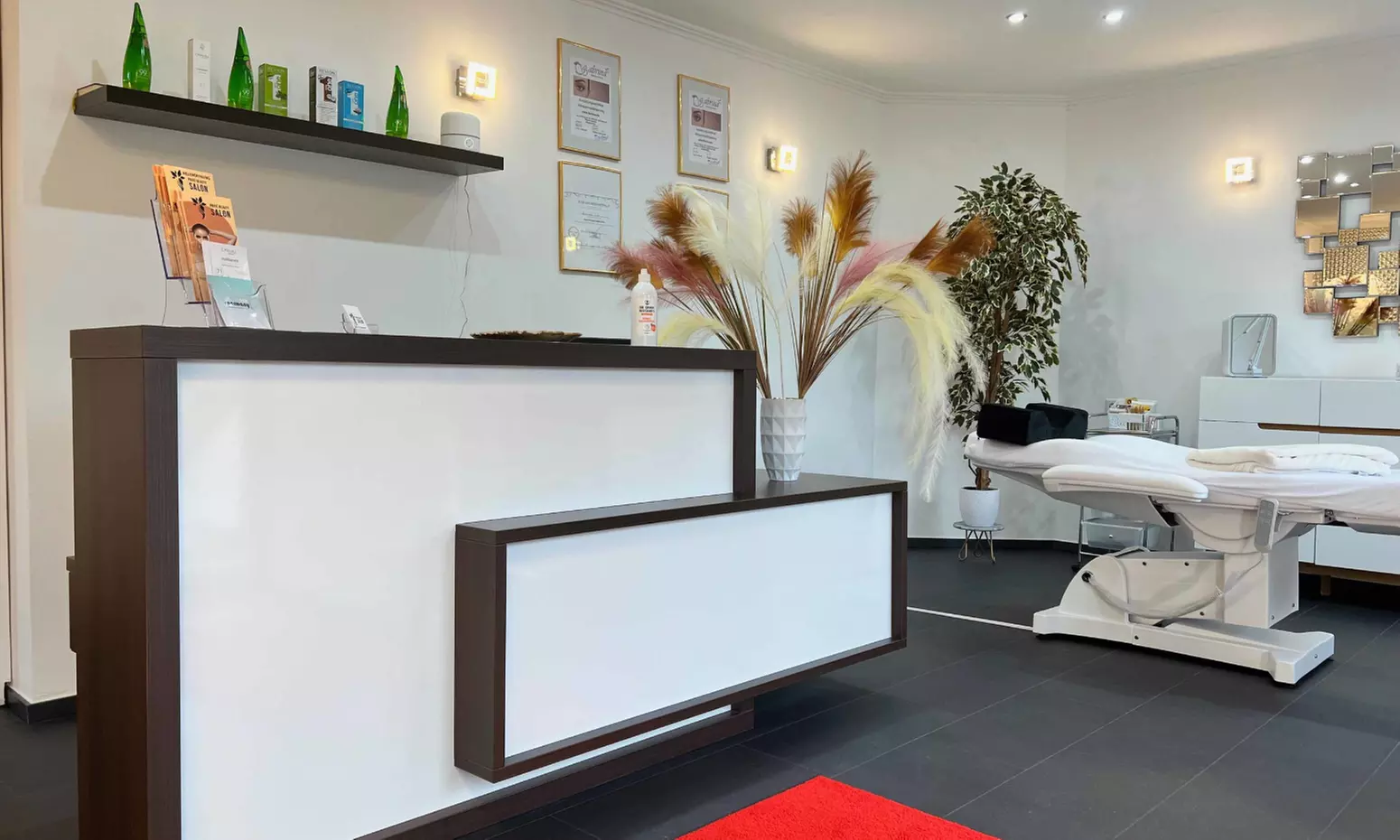 Aqua-Facial-Gesichtsbehandlung