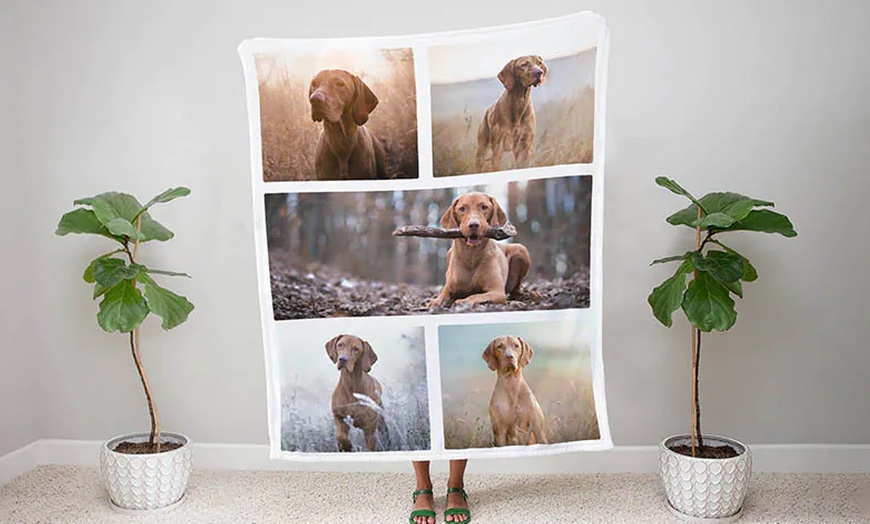 Image 3: Personalised Fleece Dog Blanket from Printerpix