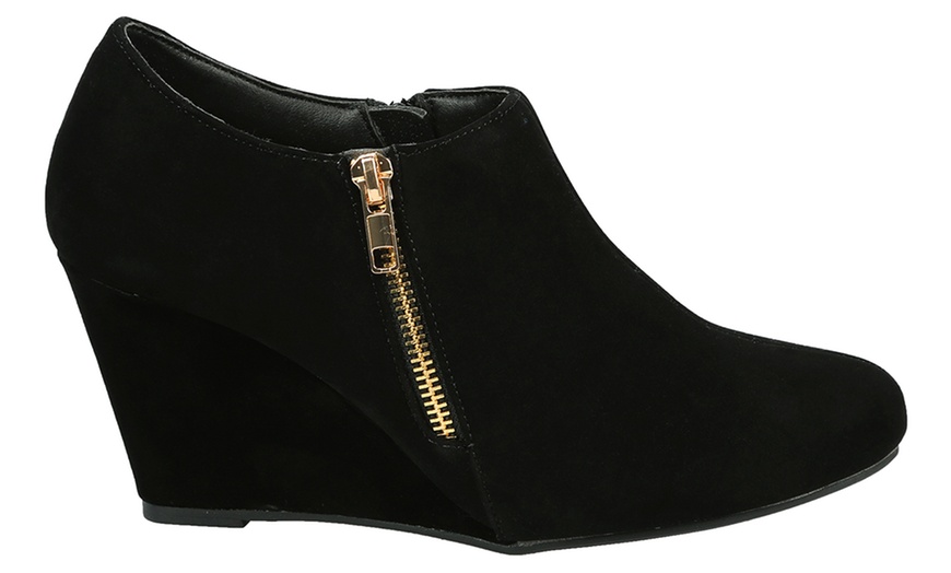 Image 4: Women's Wedge Heel Ankle Boots