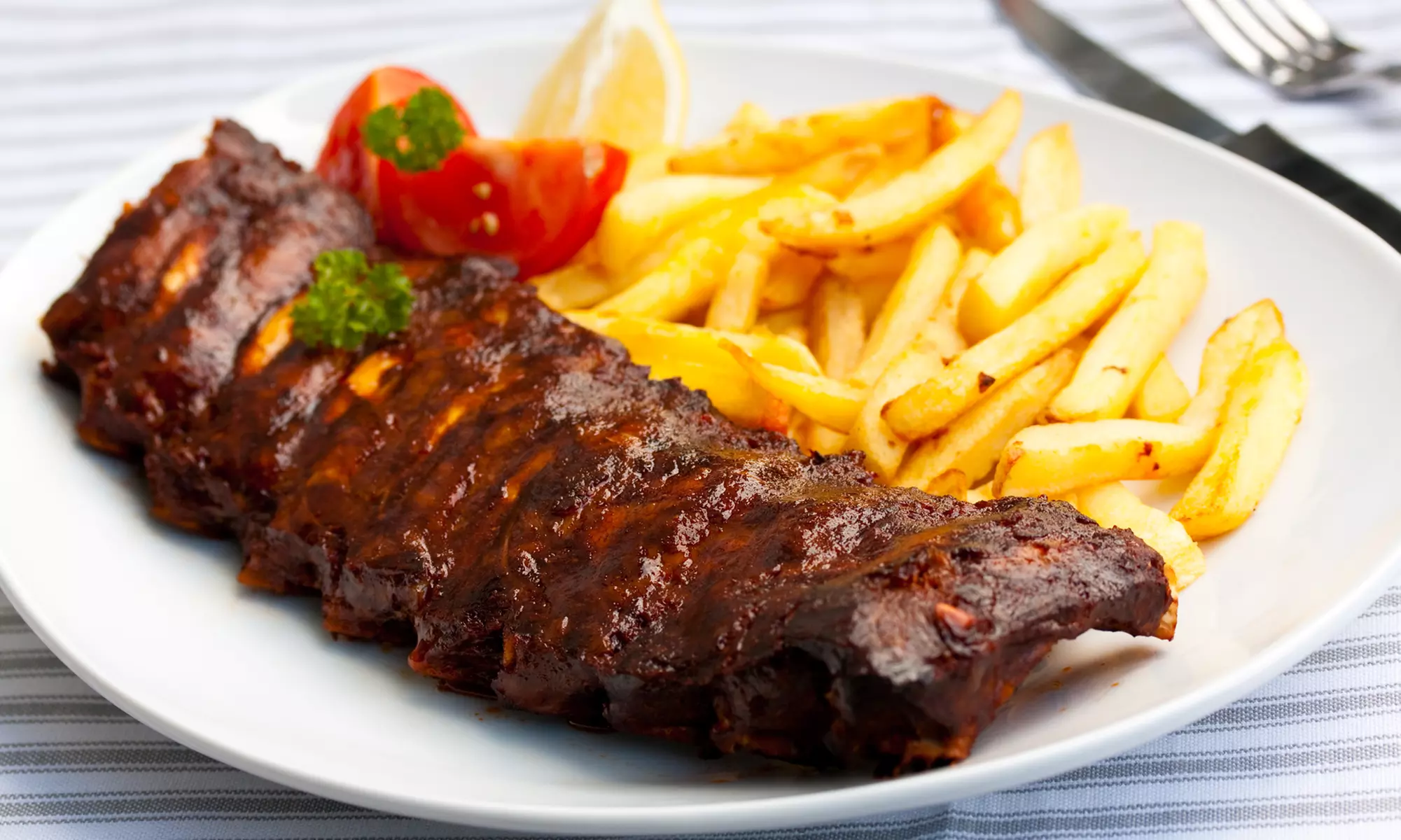 Rippchen-Menü in 3 Gängen für 2 oder 4 Personen (bis zu 22% sparen) - Primary Image