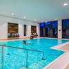 Image 4: Genieß den perfekten Spa-Tag: Massage oder Peeling, Sauna & Schwimmbad