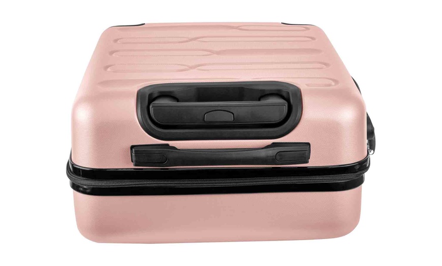 Image 16: Travel-Friendly Suitcase 34L Capacity  