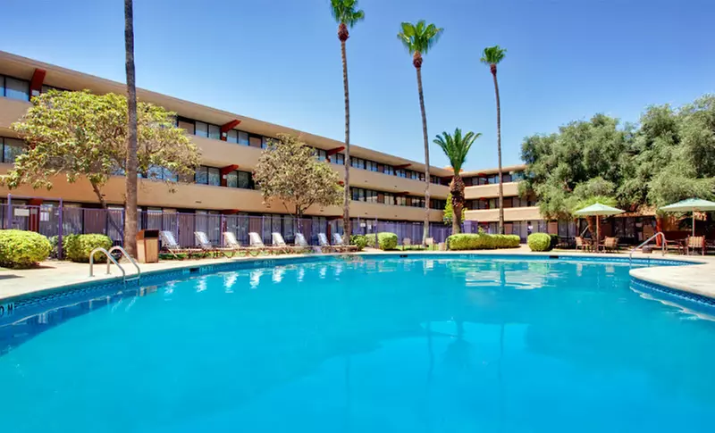 One- or Two-Night Stay with Breakfast at Holiday Inn Hotel & Suites Tucson Airport–North in Tucson, AZ - Primary Image