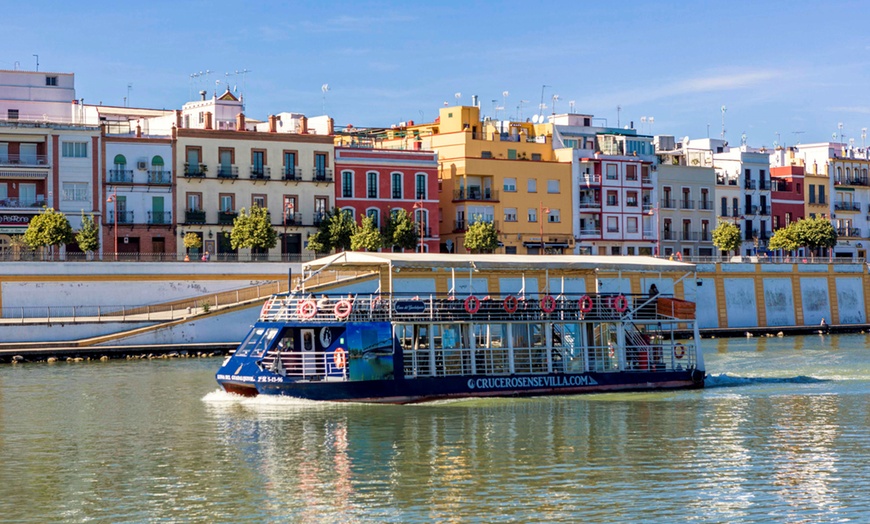 Image 9: Crucero por el río Guadalquivir para 1 adulto o 1 adulto y 1 niño