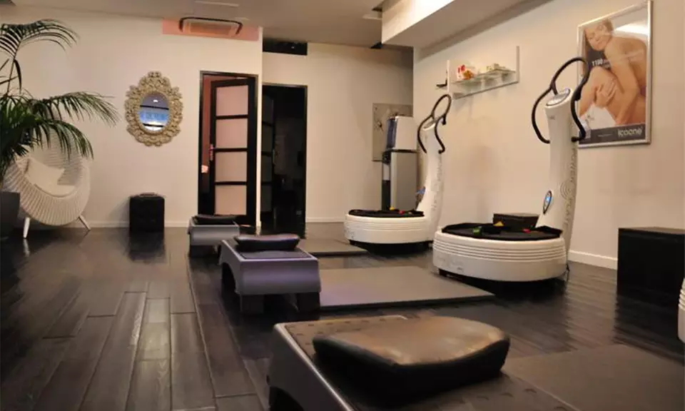 Jusqu'à 58% de remise sur Power Plate / Plateforme vibrante chez Power Plus