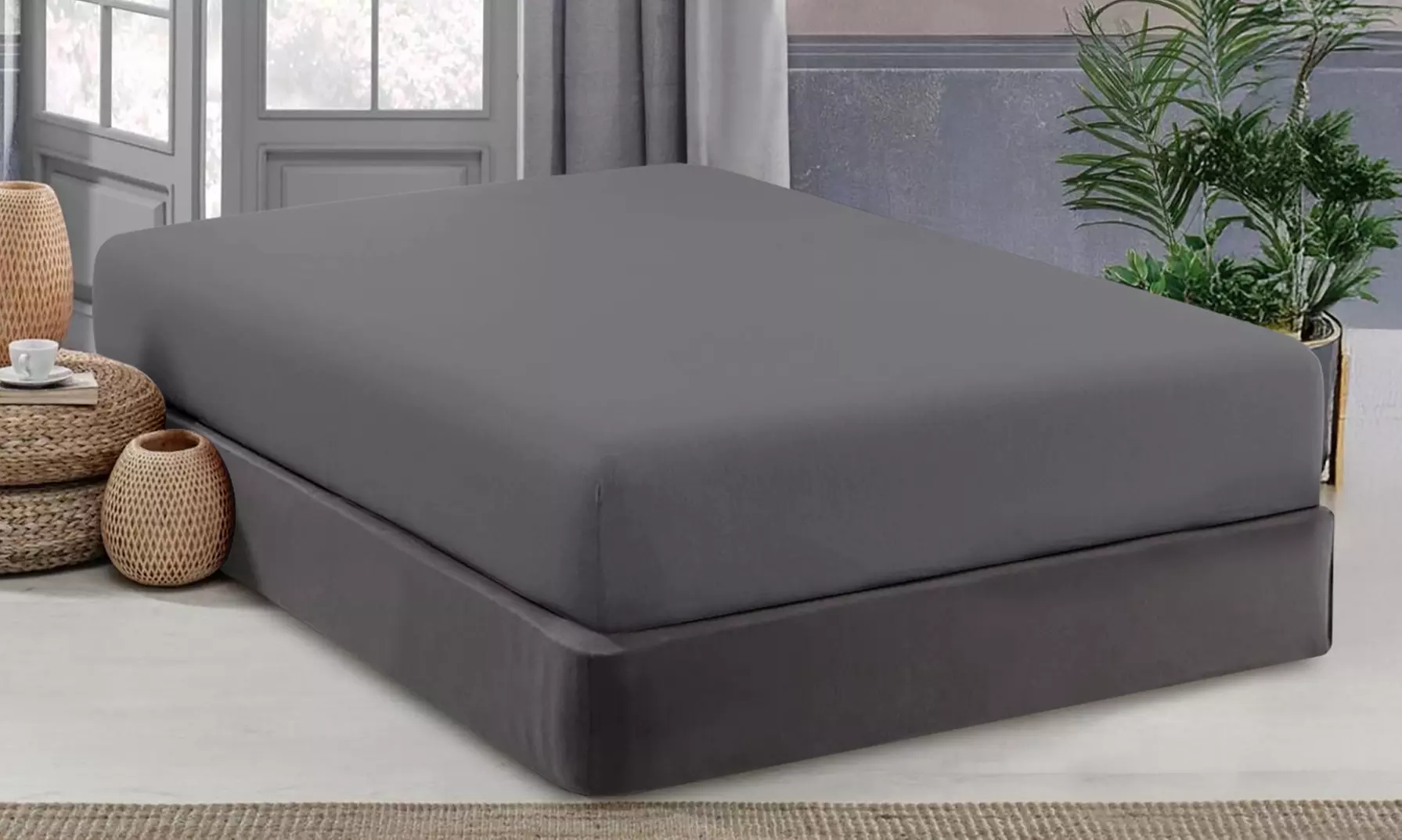 Lenzuolo sotto con angoli no stiro, disponibile in 3 misure e diversi colori - Primary Image