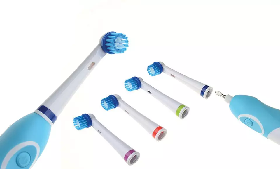 Trend Matters Electric Toothbrush with 4 Brush Heads - Primary Image