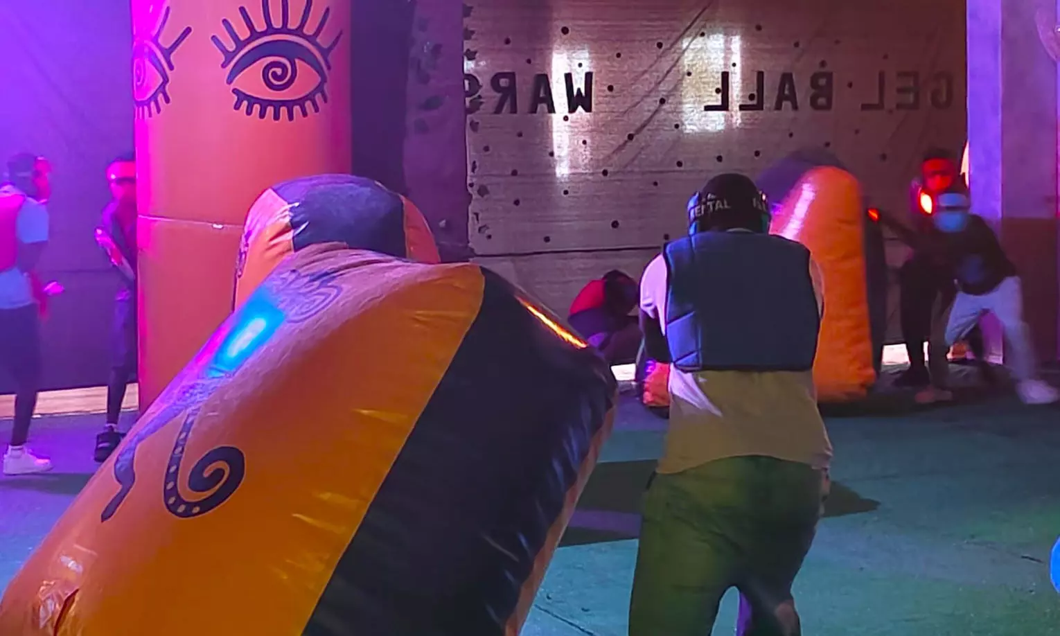 Partida de Gel Ball para 1, 2 o 4 personas con marcadoras electrónicas