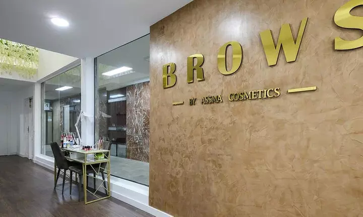 Limpieza facial con masaje kobido, con opción a peeling y dermapen