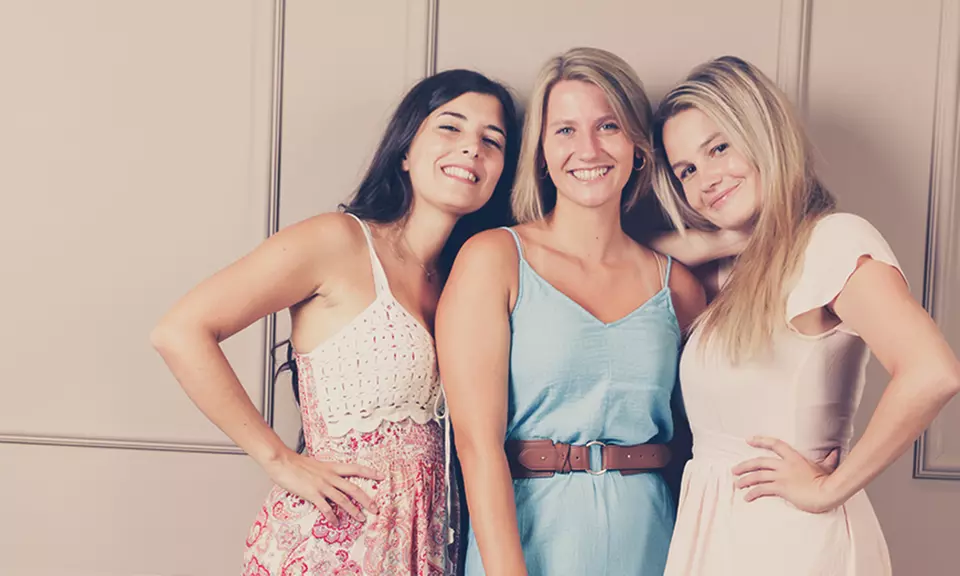 60 Min. Freunde Fotoshooting inkl. 2-5 Bildern + Geschenk
