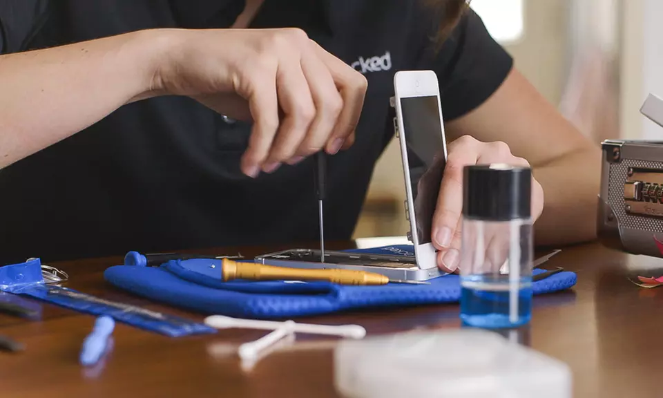 On-Location iPhone Screen Repair with Screen Protector and Warranty from iCracked (Up to 27% Off). Two Options. - Primary Image