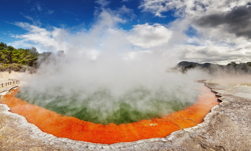 Image 4: ✈ New Zealand: 4 Nights with Flights, Choice of Hotel Stay, & Car Hire