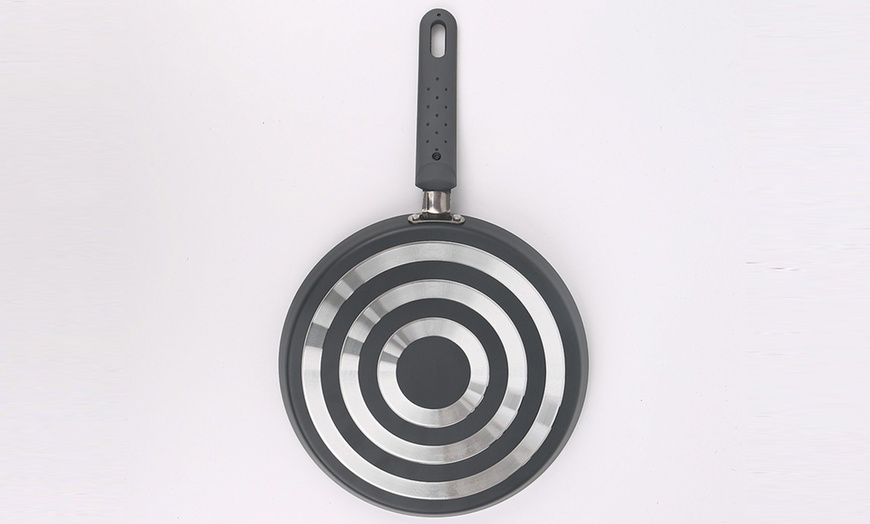 Image 3: Pancake Pan and Spatula Set