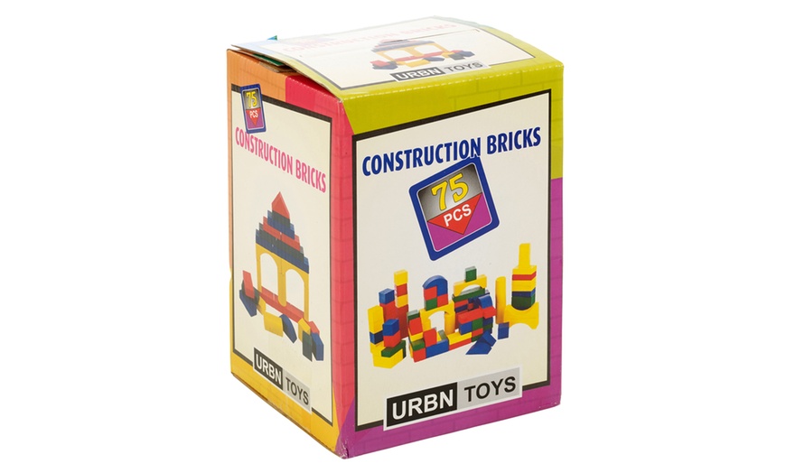 Image 6: Wooden Building Bricks Set