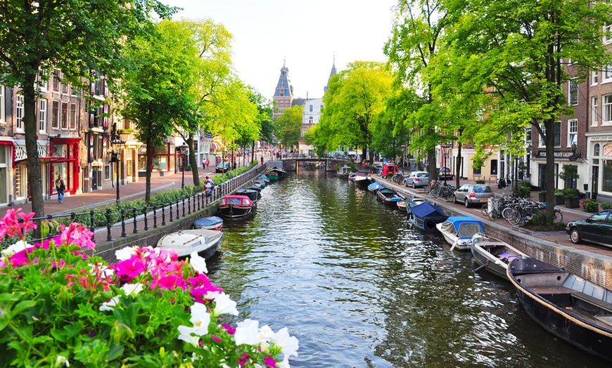 Image 4: ✈ Amsterdam: 2-4 Nights with Flights