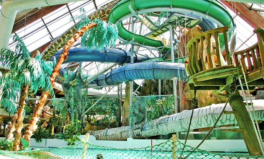 Image 2: French Waterpark Day Trip