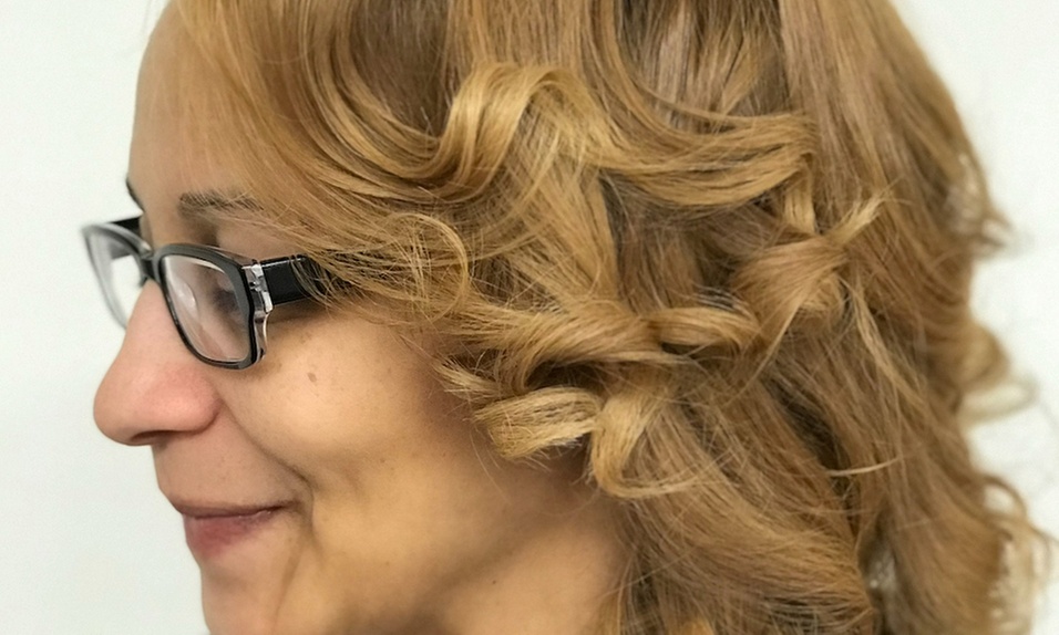 Up to 45% Off on Salon - Natural Hair Care at Ready, Set, Cosmo