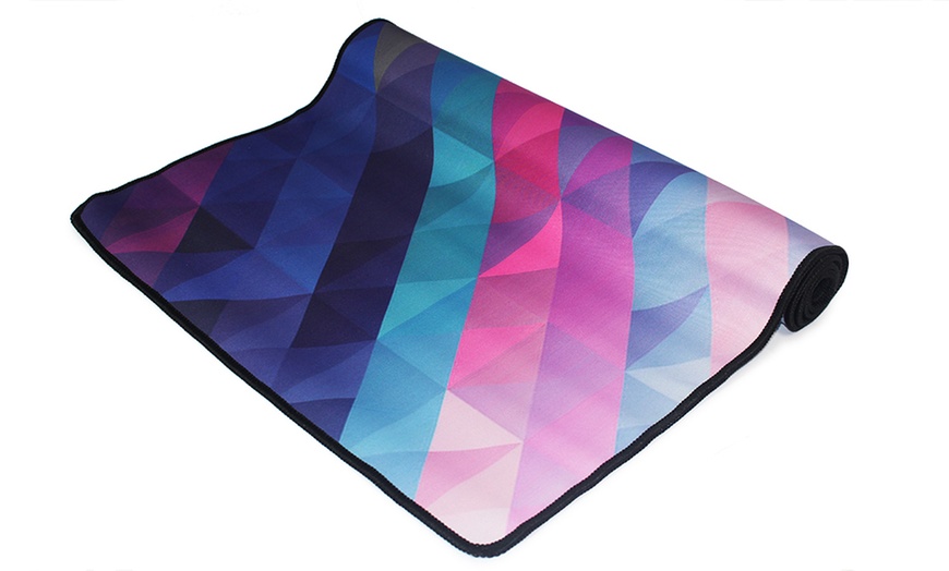 Image 11: Anti-Slip Keyboard and Mouse Mat