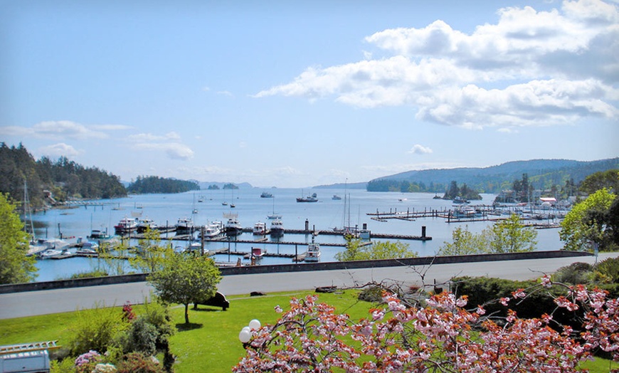 Harbour House Hotel in Salt Spring Island, BC, CA Groupon Getaways